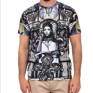 Eleven Paris T-shirt Rihanna